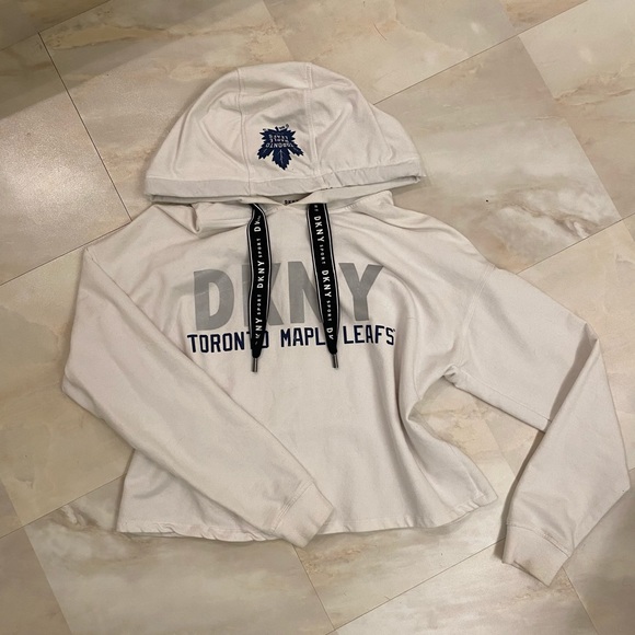 DKNY🤩Toronto Maple Leafs, Cropped Hoodie Long Sleeve! - Picture 4 of 9